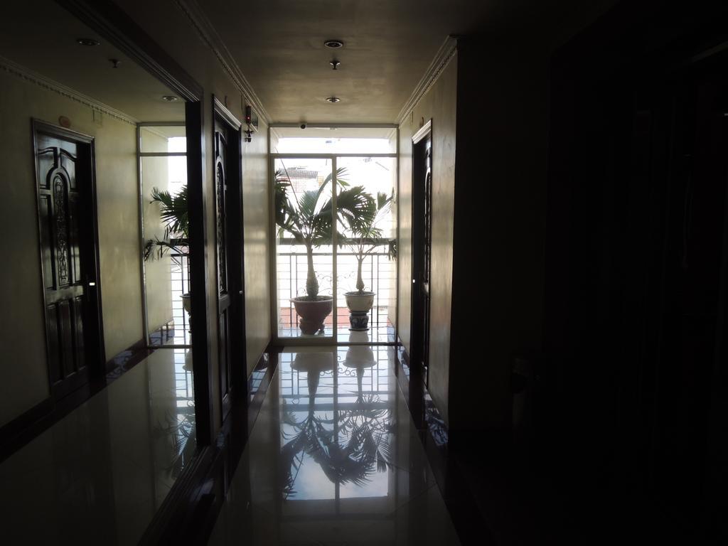 Hung Thanh Hotel